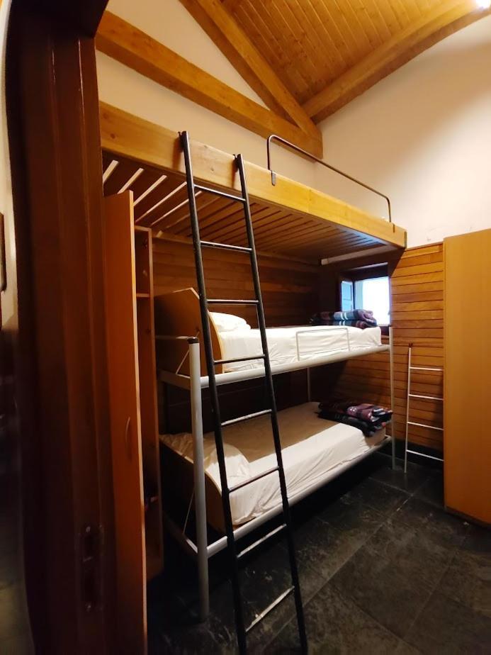 Kyomu Resort Hostel Velilla del Rio Carrion Экстерьер фото